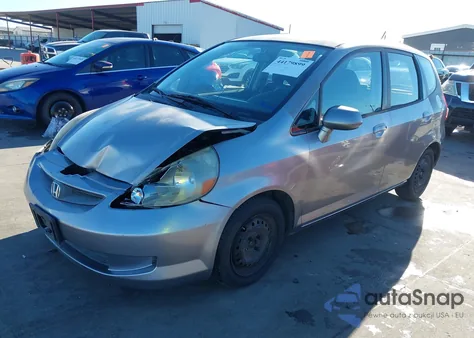 2008 Honda Fit из США, поврежденный, VIN JHMGD37478S072003